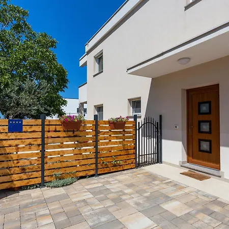 Modernes In Strandnaehe Casa vacanze Fažana