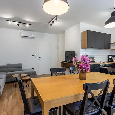 Modernes In Strandnaehe Holiday home Fazana