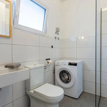 Modernes In Strandnaehe Holiday home